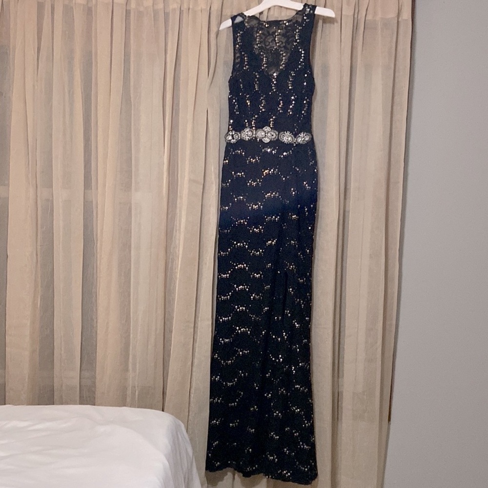 Prom dress. - Picture 3 of 3